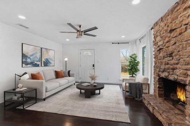 3001 Catalina DR, Austin, TX 78741