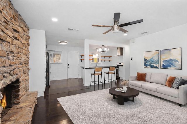 3001 Catalina DR, Austin, TX 78741