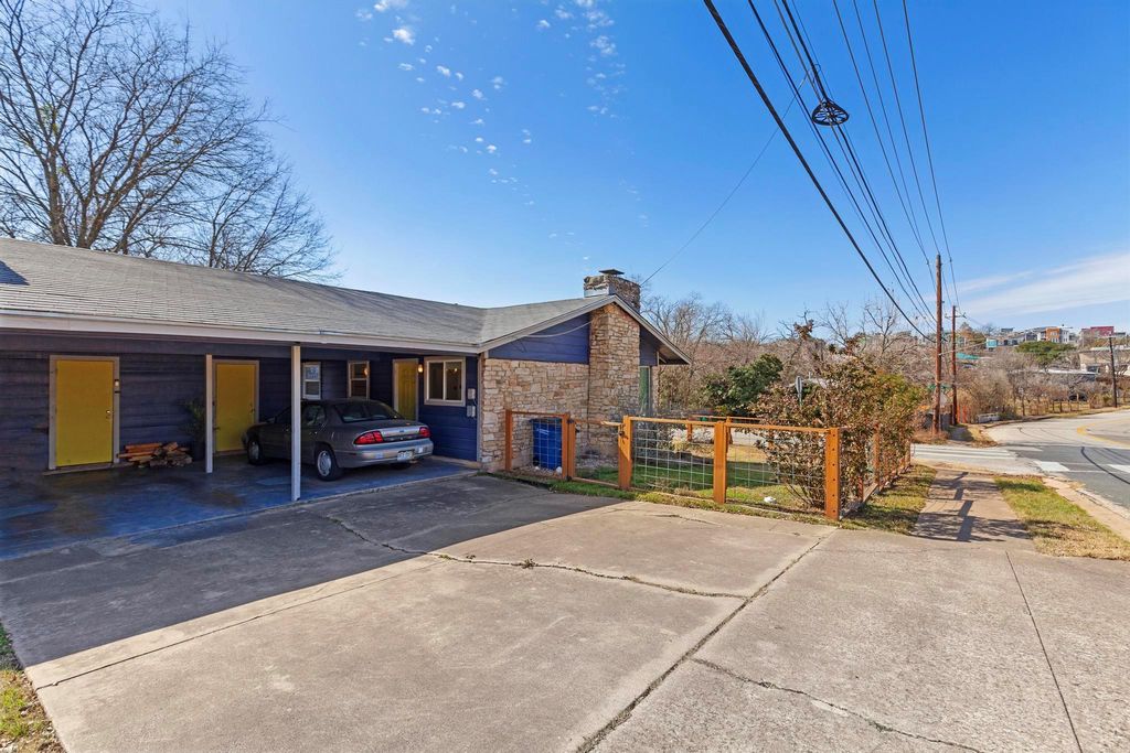 3001 Catalina DR, Austin, TX 78741