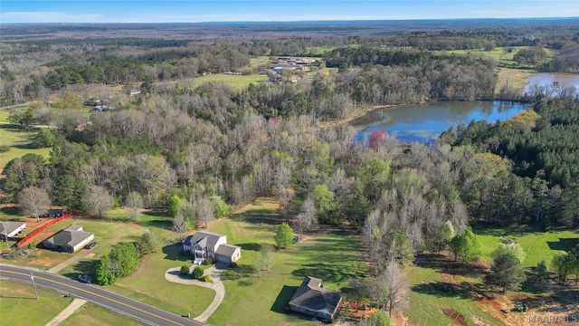 211 Carter Lane, Valley Grande, AL 36703