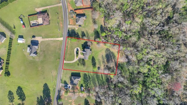 211 Carter Lane, Valley Grande, AL 36703