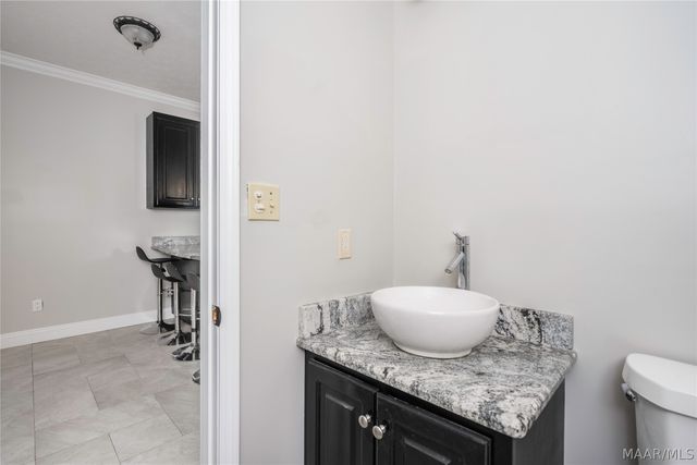 211 Carter Lane, Valley Grande, AL 36703