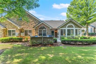 5228 Stone Village Circle Northwest #14 NW Circle 14, Kennesaw, GA 30152