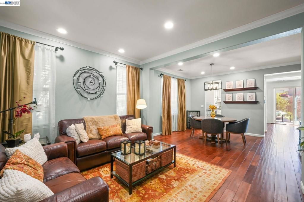 Image 7 of property listing at 2188 Arlington Way, San Ramon, CA 94582