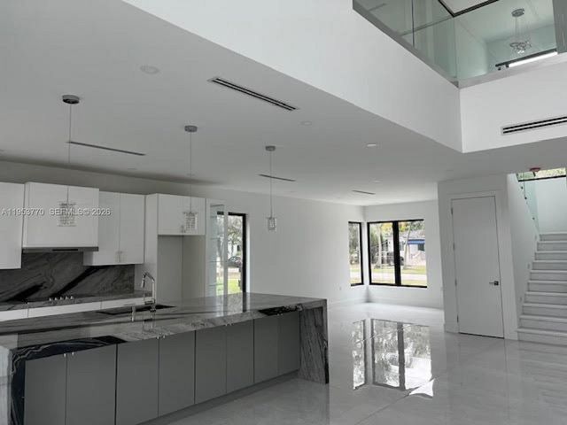 2 Hough Drive, Miami Springs, FL 33166