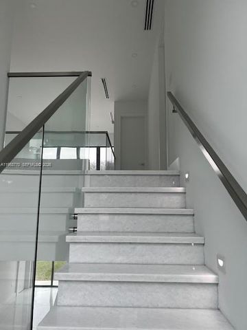 2 Hough Drive, Miami Springs, FL 33166