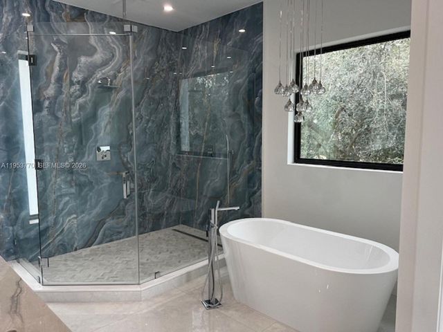 2 Hough Drive, Miami Springs, FL 33166