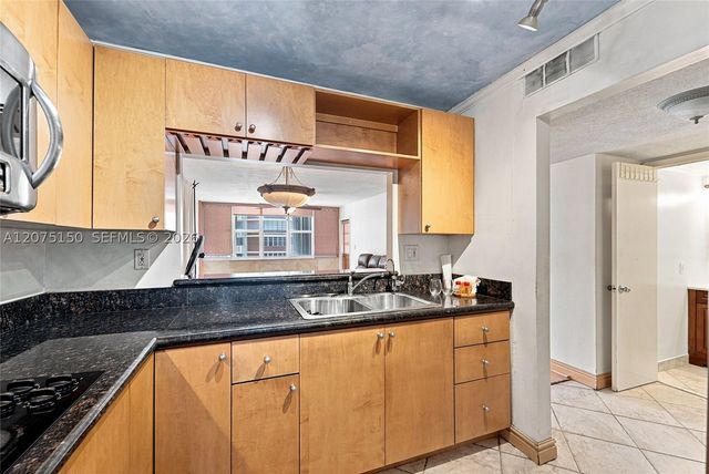 1801 S Ocean Dr 640, Hallandale Beach, FL 33009