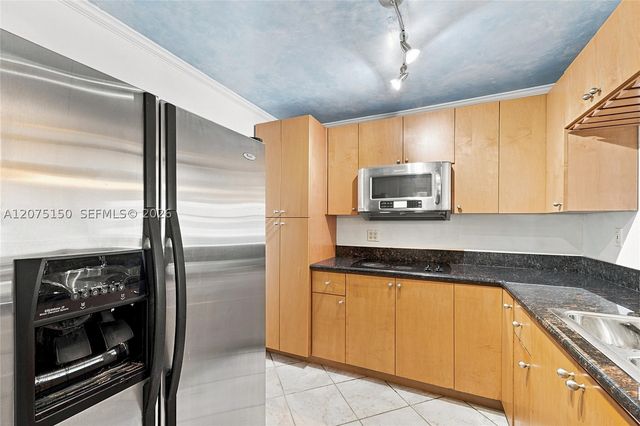 1801 S Ocean Dr 640, Hallandale Beach, FL 33009