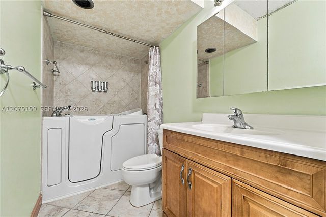 1801 S Ocean Dr 640, Hallandale Beach, FL 33009