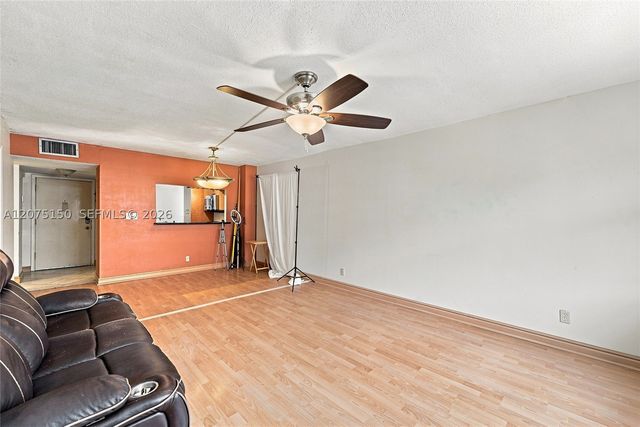 1801 S Ocean Dr 640, Hallandale Beach, FL 33009