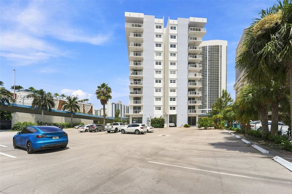 1801 S Ocean Dr 640, Hallandale Beach, FL 33009