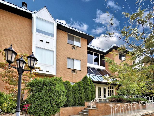 300 Livingston Avenue 3E, Mamaroneck, NY 10543