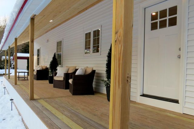 59 Barberry Lane, Raymond, NH 03077