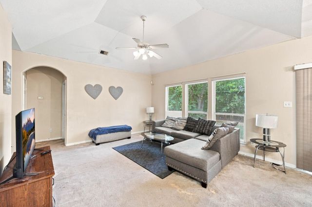 7965 Fields Street, Houston, TX 77028