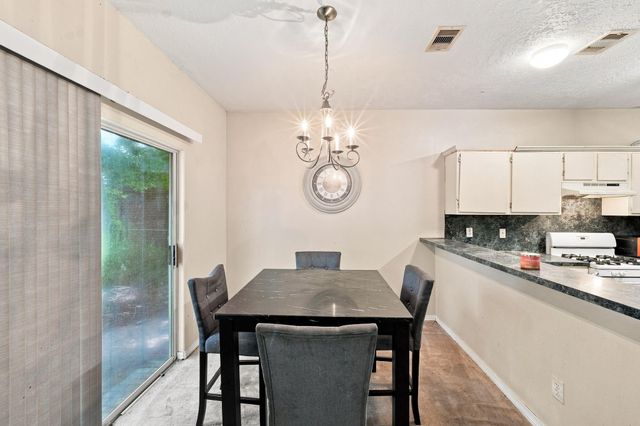 7965 Fields Street, Houston, TX 77028