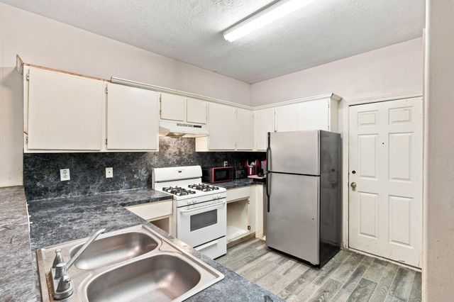 7965 Fields Street, Houston, TX 77028
