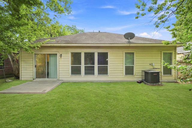 7965 Fields Street, Houston, TX 77028