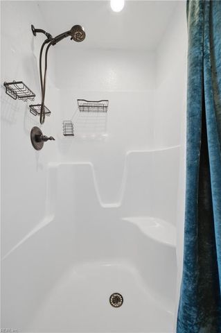 6370 Leafwood RD, Suffolk, VA 23437