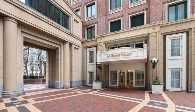 20 Rowes Wharf PH4, Boston, MA 02110