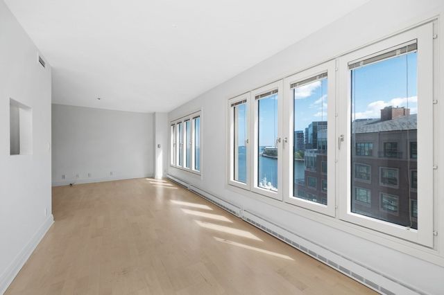 20 Rowes Wharf PH4, Boston, MA 02110