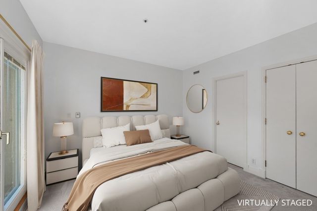 20 Rowes Wharf PH4, Boston, MA 02110