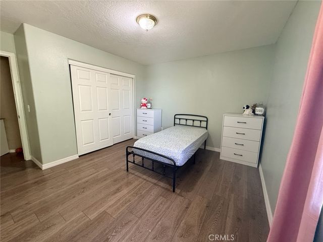 18401 Westlawn St, Hesperia, CA 92345