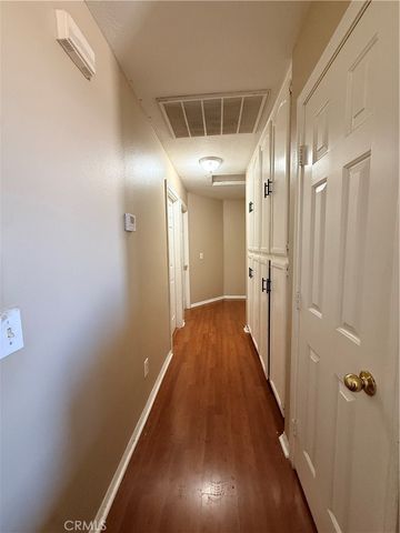 18401 Westlawn St, Hesperia, CA 92345