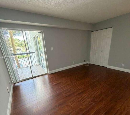 7610 Westwood Dr 122, Tamarac, FL 33321