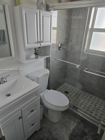 903 NW 6th Avenue, Boynton Beach, FL 33426