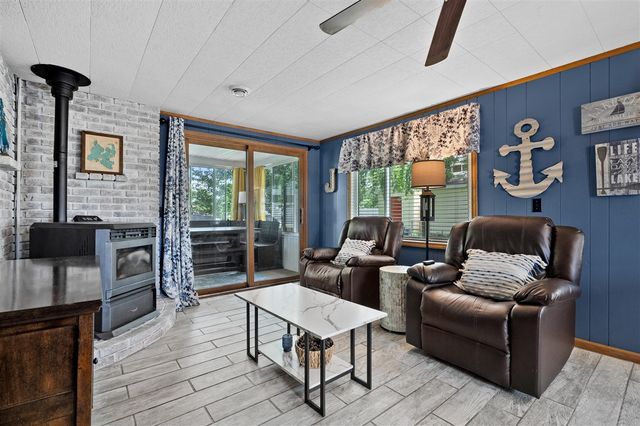 4135 W Joy Road, Shelbyville, MI 49344