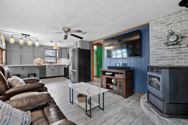 4135 W Joy Road, Shelbyville, MI 49344