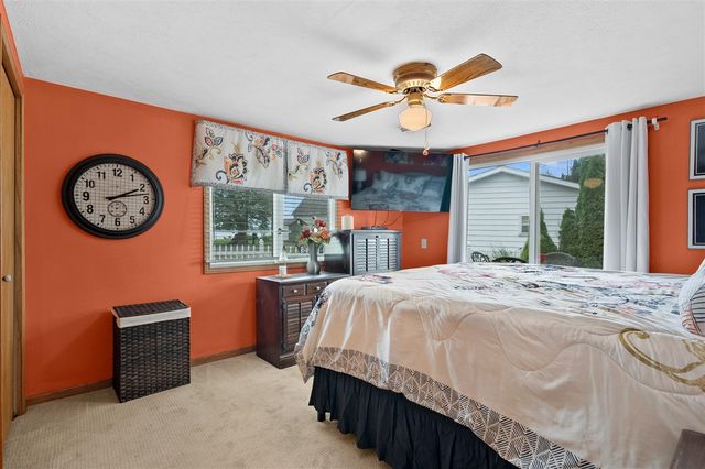 4135 W Joy Road, Shelbyville, MI 49344