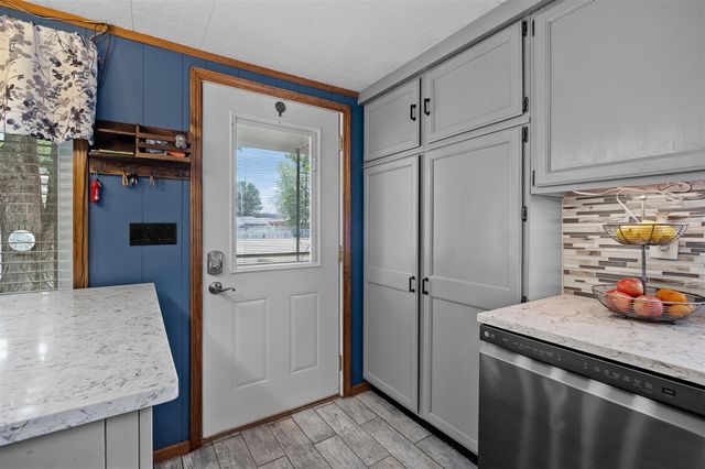 4135 W Joy Road, Shelbyville, MI 49344