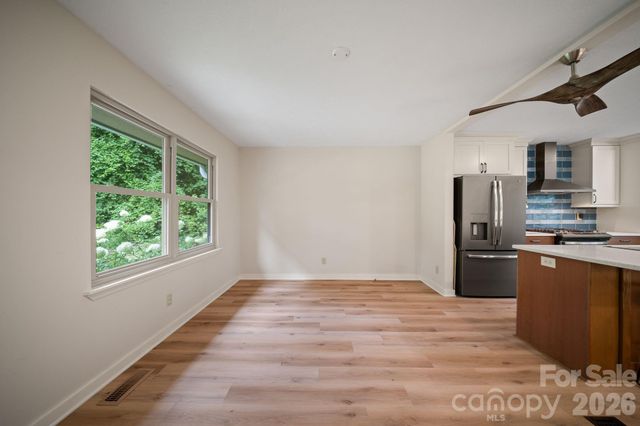 135 Plantation Drive, Hendersonville, NC 28792