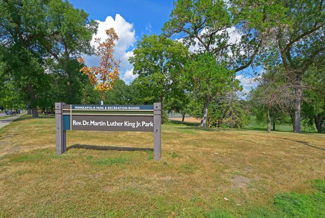 4202 Portland Avenue, Minneapolis, MN 55407