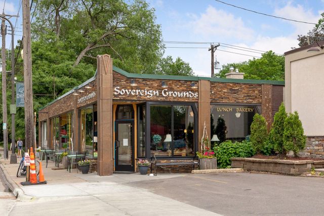 4202 Portland Avenue, Minneapolis, MN 55407