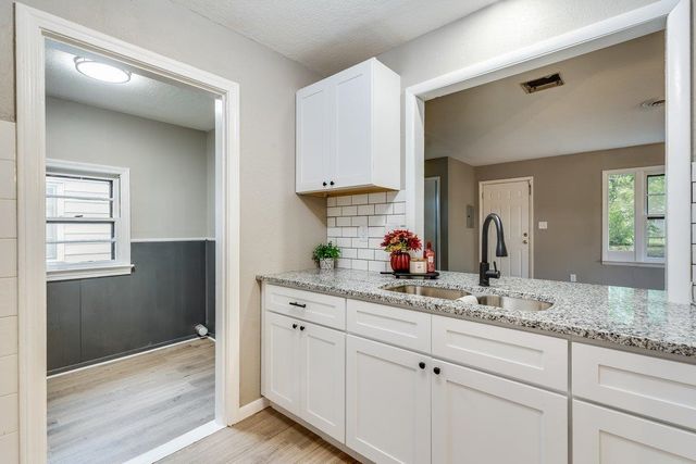 1514 N Battin St, Wichita, KS 67208