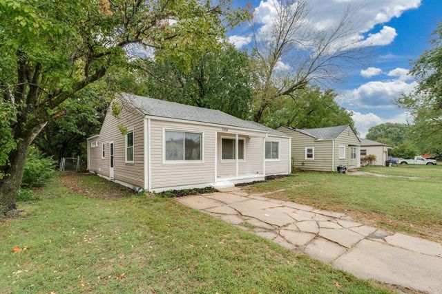 1514 N Battin St, Wichita, KS 67208