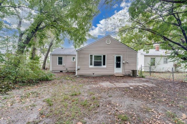 1514 N Battin St, Wichita, KS 67208