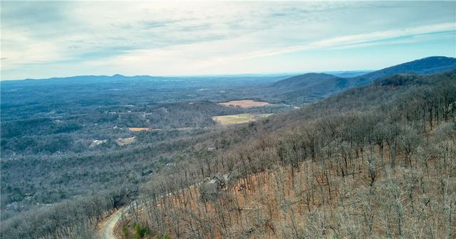 7350 Starlight Lane, Jasper, GA 30143