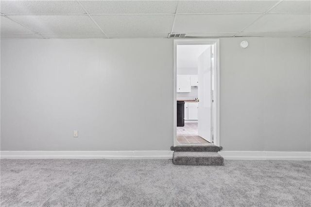 7944 Oak Street, Kansas City, MO 64114