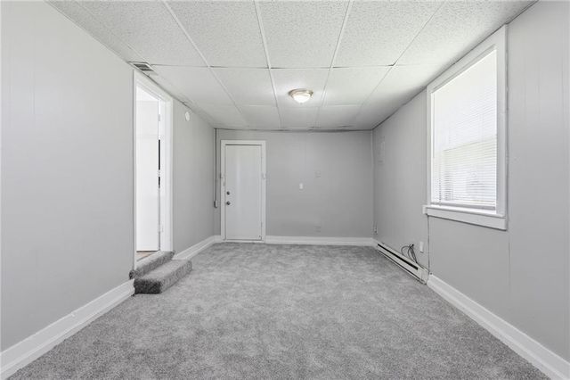 7944 Oak Street, Kansas City, MO 64114