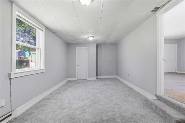 7944 Oak Street, Kansas City, MO 64114
