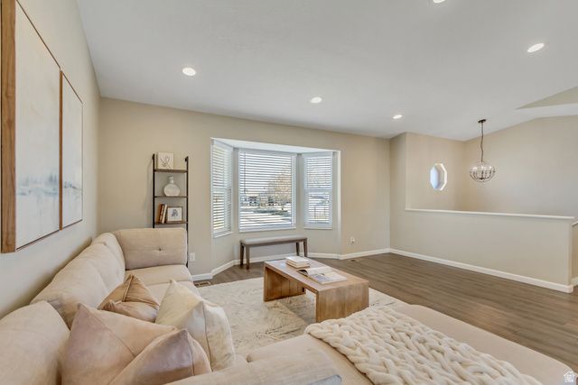 5350 S HEW WOOD DR, Taylorsville, UT 84129