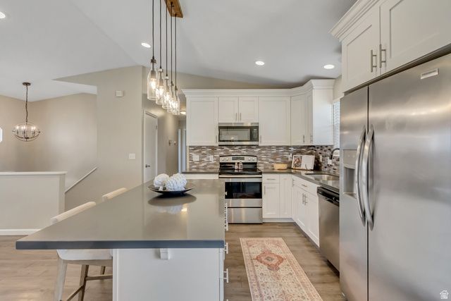 5350 S HEW WOOD DR, Taylorsville, UT 84129