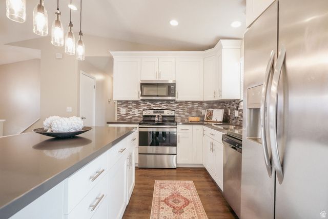 5350 S HEW WOOD DR, Taylorsville, UT 84129