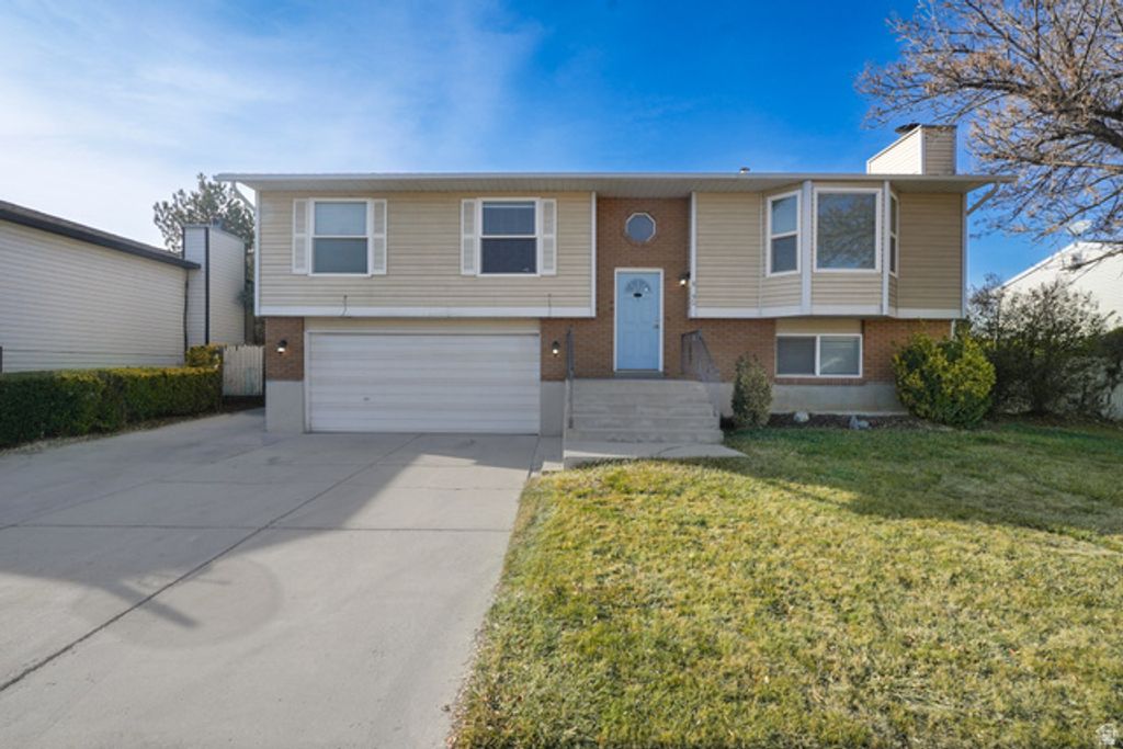 5350 S HEW WOOD DR, Taylorsville, UT 84129