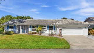 30 Maui CIR 30, Naples, FL 34112