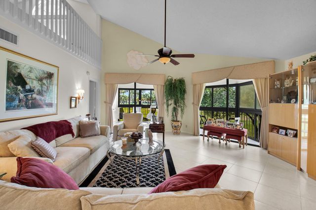 7380 Clunie Place 13006, Delray Beach, FL 33446